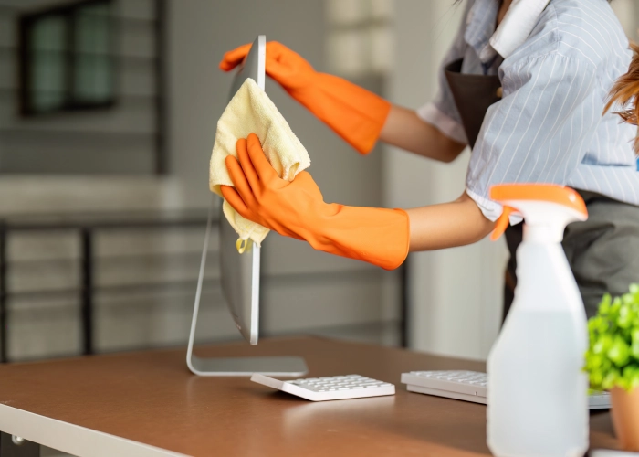 Pulizia uffici a Imperia 18100